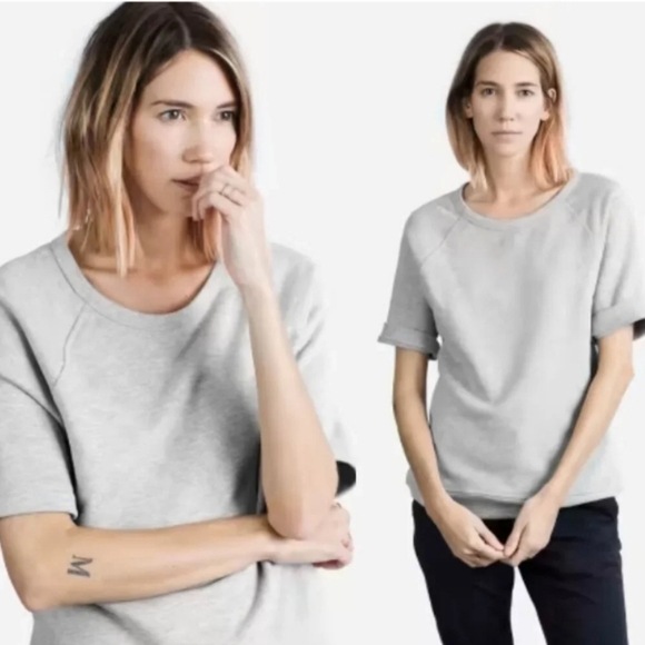 Everlane Tops - Everlane Grey Shortsleeved Sweatshirt